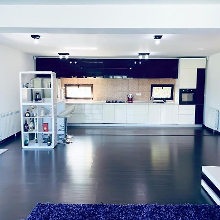 Luxury 3 Bedroom Pool Villa Gulia المظهر الخارجي الصورة